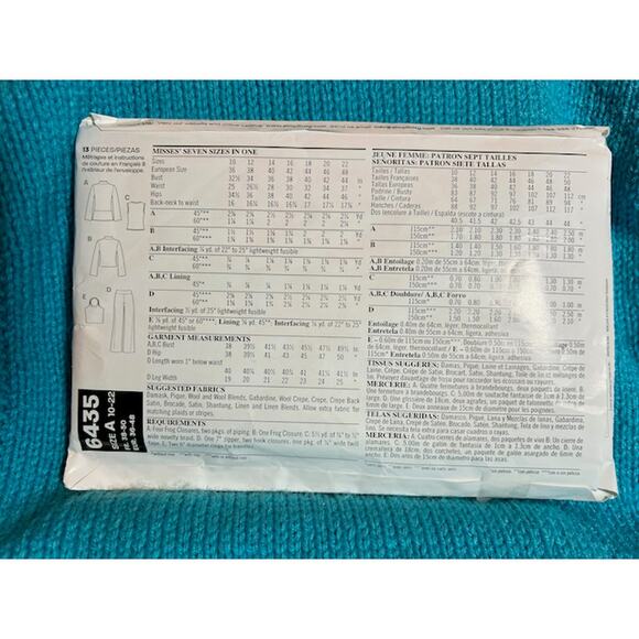 Simplicity 6435 top pants pattern - Picture 3 of 4